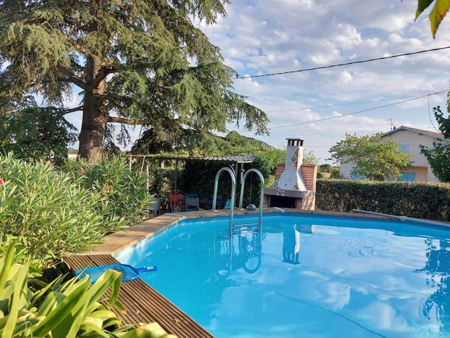 Villa De Charme Avec Piscine Saint-Jory ภายนอก รูปภาพ